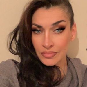 Meet your Posher, Mélanie